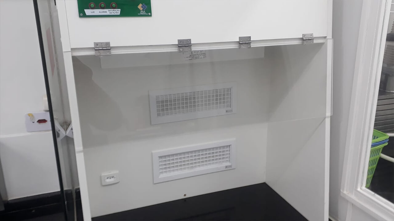 Capela de Fluxo Laminar Vertical